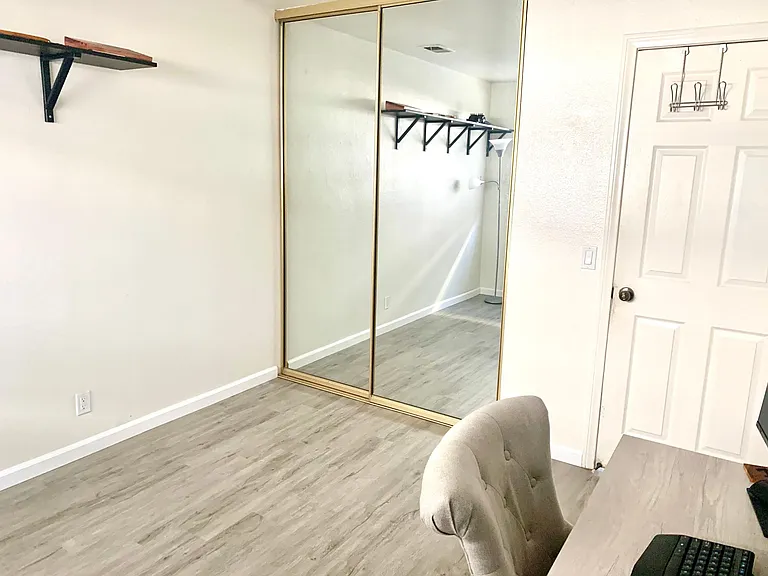 1833 Hornblend St #3 — Photo 14