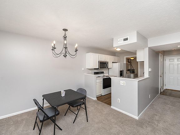 4th image of 10136 Carnation Ct APT 5