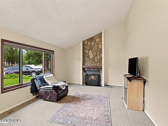 2nd image of 8380 Pioneer Dr