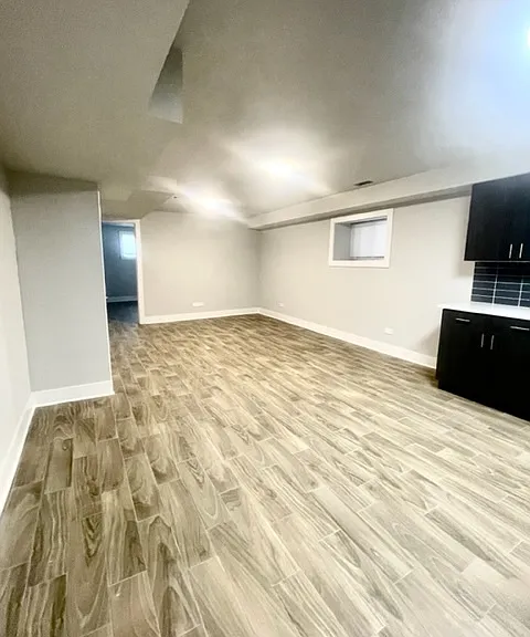 4450 N Winchester Ave #G — Photo 6