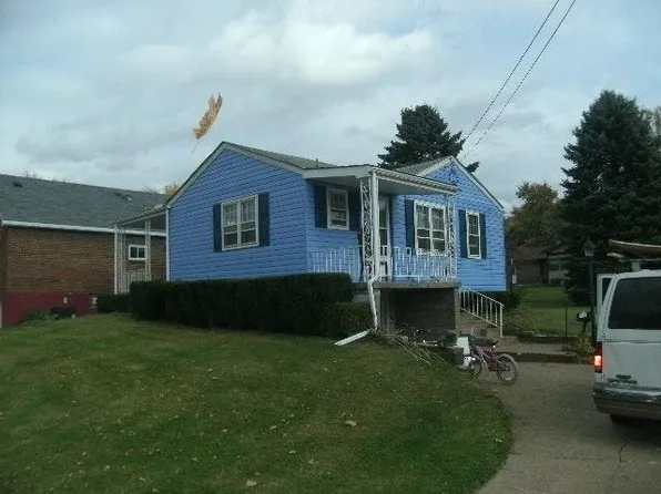 1711 Kansas Ave, White Oak, PA 15131