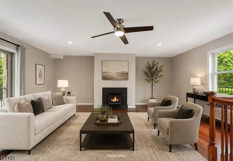 50 Pine St #211 — Photo 4