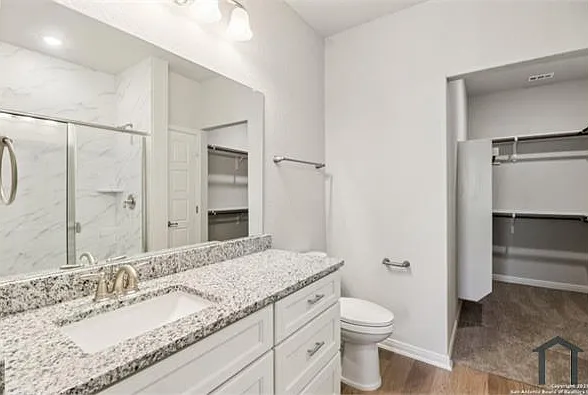 7114 Magnolia Crk #101 — Photo 5