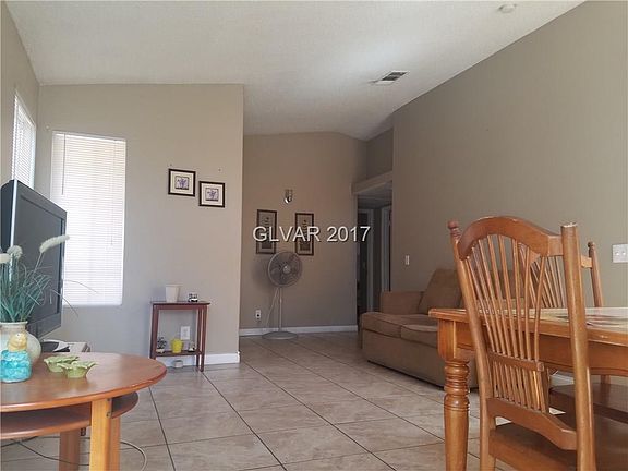 5th image of 1145 Pleasant Brook St