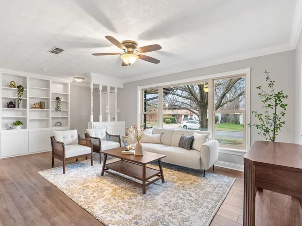 3640 Blende St, North Richland Hills, TX 76180