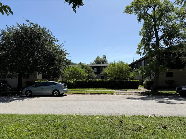 1320 Heights Blvd APT 2, Houston, TX 77008