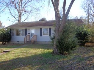 104 Bristol Ct, Hampton, VA 23666