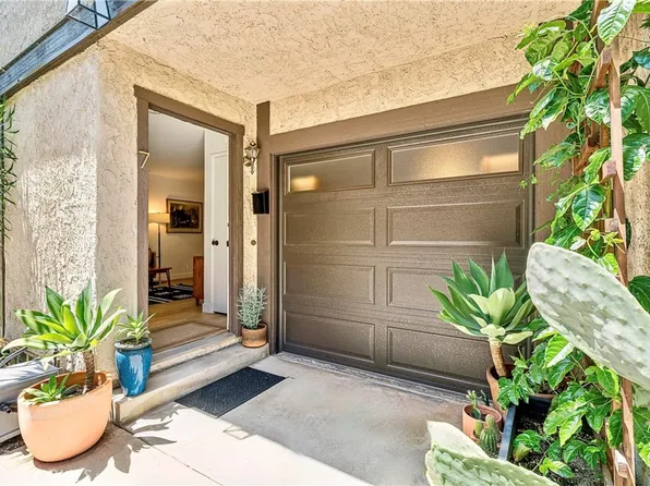 63 N Roosevelt Ave APT 7, Pasadena, CA 91107