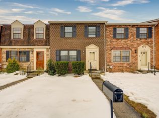 23 Brucester Bridge Ct, Catonsville, MD 21228