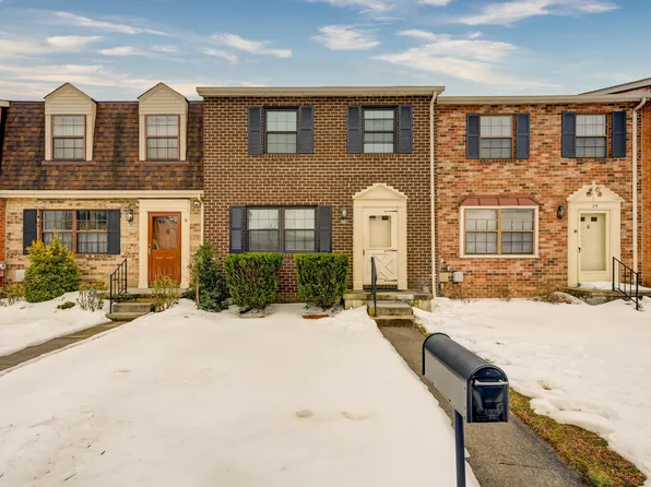 23 Brucester Bridge Ct, Catonsville, MD 21228