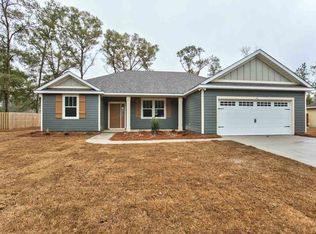 61 Ross Dr, Crawfordville, FL 32327