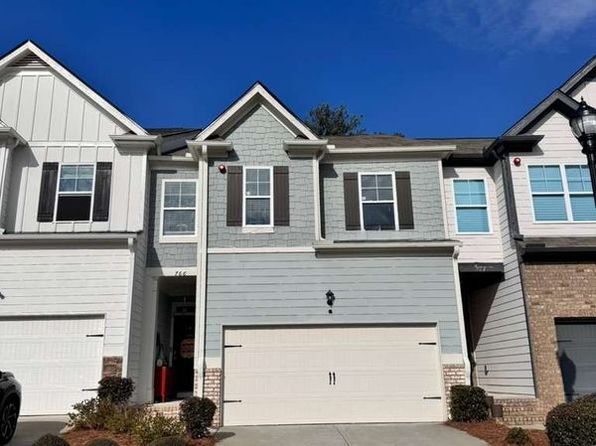 766 Woodstock Grove Dr