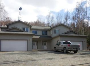 14033 Knob Hill Dr #A, Eagle River, AK 99577