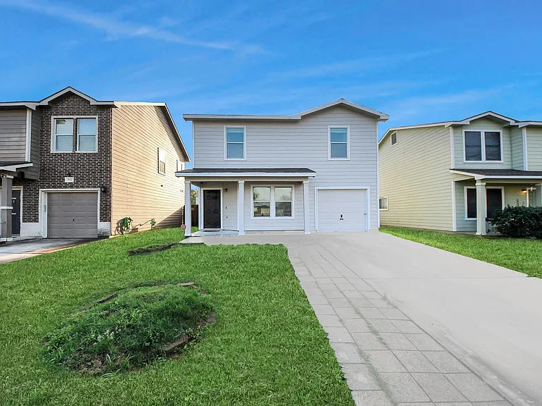7826 Maverick Trace Ln — Photo 41