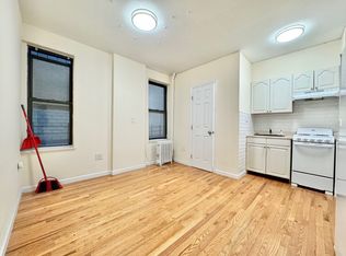 41-26 Crescent St #3, Long Island City, NY 11101