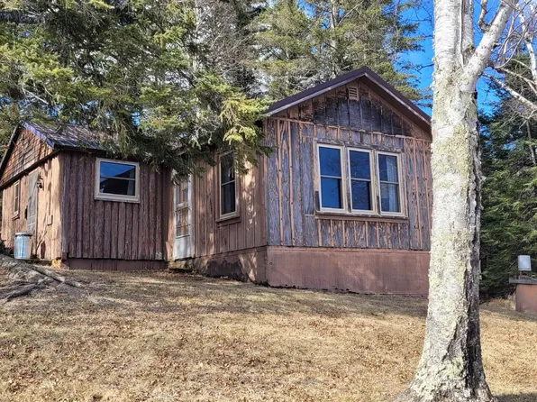 8118 Twin Lake Rd W, Duluth, MN 55803