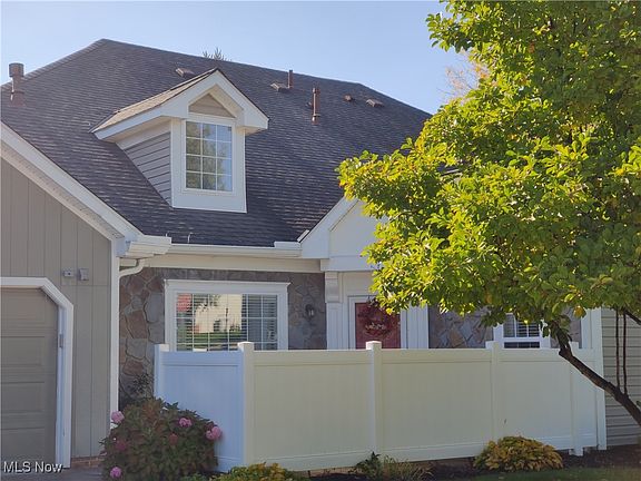 2nd image of 8183 Cyrus Ln