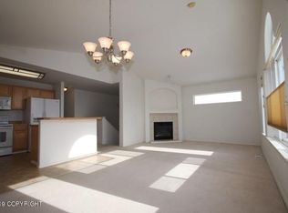 281 Whisper Ridge Cir #42L, Anchorage, AK 99504