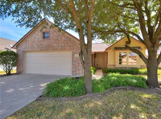 121 Stetson Trl, Georgetown, TX 78633