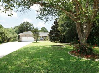 2388 Crescent Rd, Navarre, FL 32566