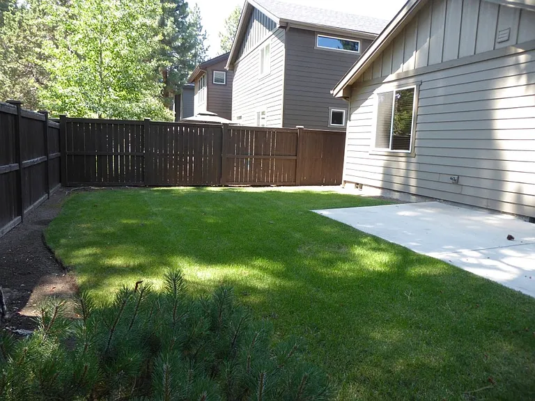 61150 Snowbrush Dr — Photo 4