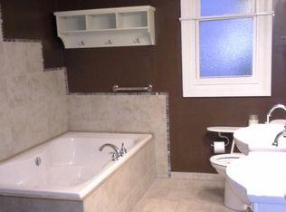 1202 California St #1, Columbus, IN 47201