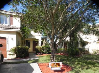 7332 SW 164th Ct, Miami, FL 33193