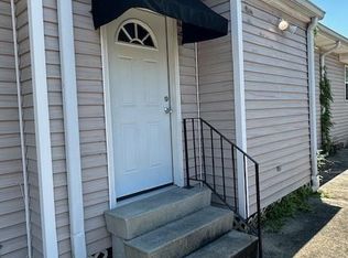 226 Metairie Lawn Dr, Metairie, LA 70001