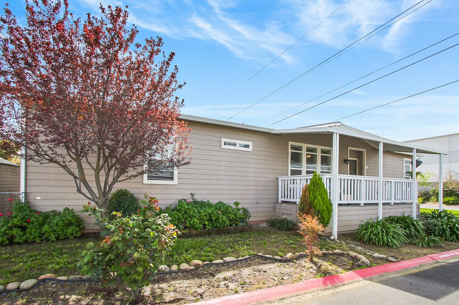 31 Village Green Dr photo 1
