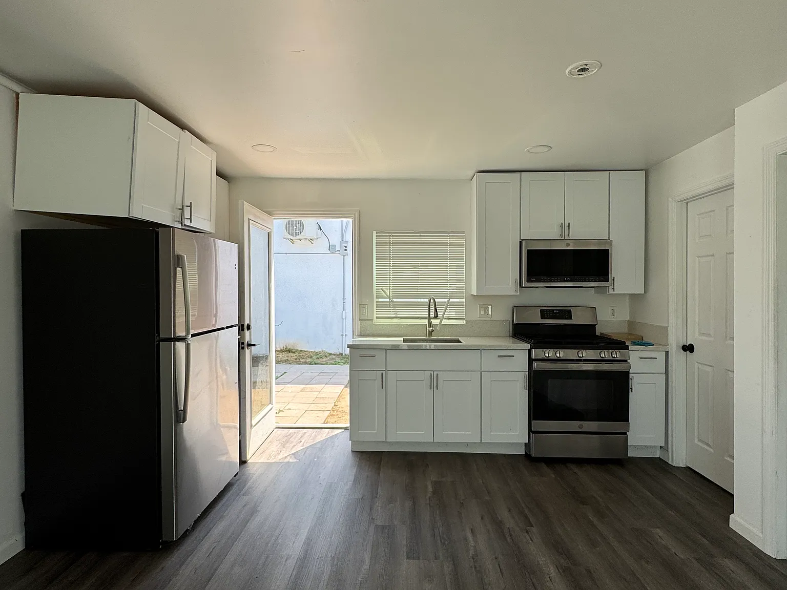 1 bed, 600 sqft, $2,150 — Photo 1