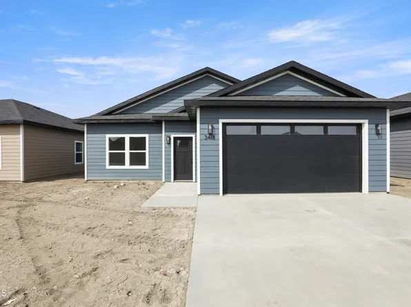 3418 34th St W, Williston, ND 58801