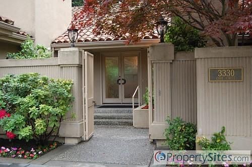 2nd image of 3330 Cove Cir