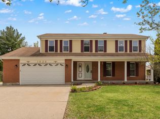 1825 Concord Dr, Downers Grove, IL 60516