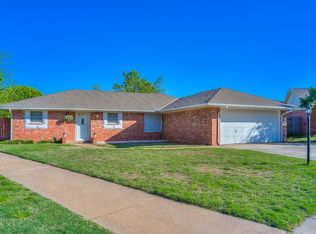 7140 Woodridge Ave, Oklahoma City, OK 73132