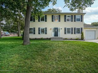1157 Eugene Dr, Toms River, NJ 08753