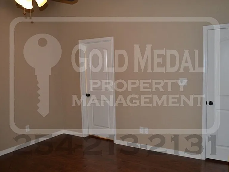 1110 Grace Point Dr — Photo 16