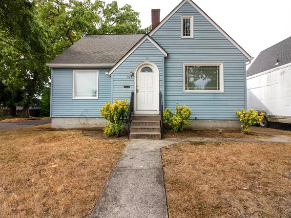 495 21st St SE, Salem, OR 97301