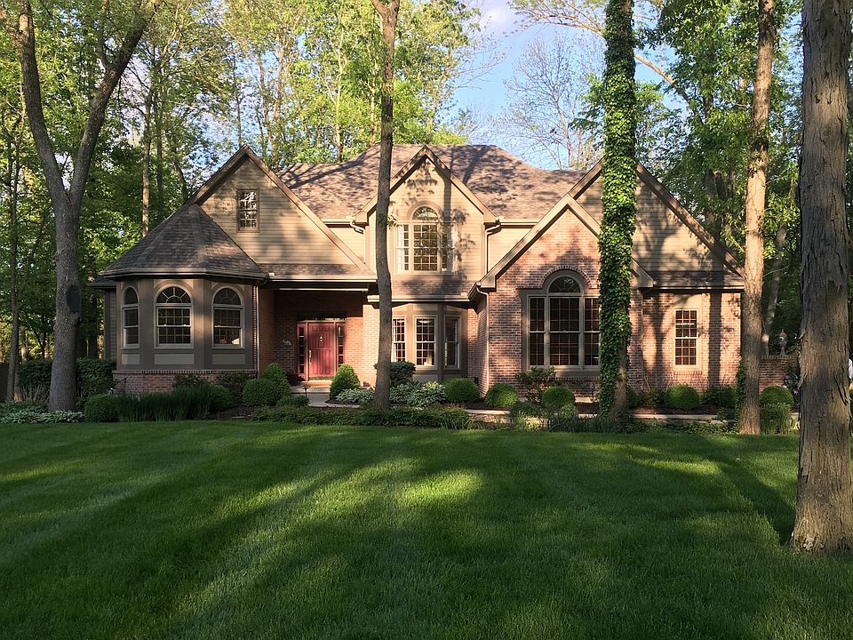 1st image of 742 Oak Lea Dr