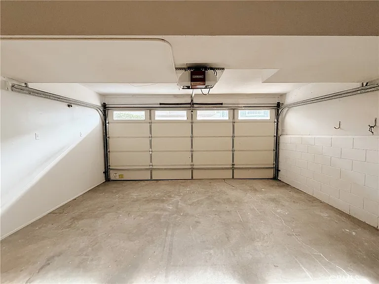 104 S Francisca Ave #C — Photo 17