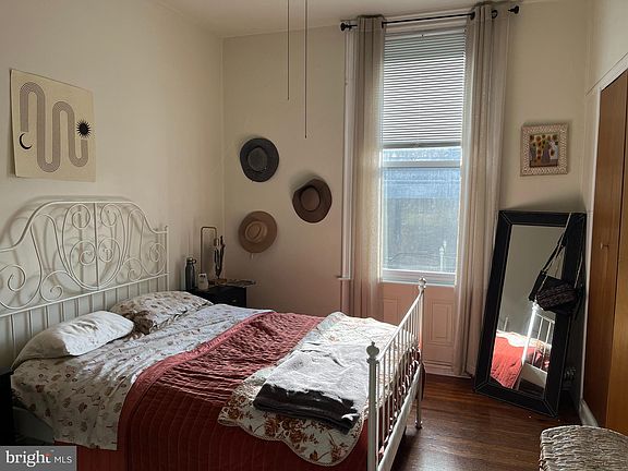 5th image of 4371-73 Cresson St #2