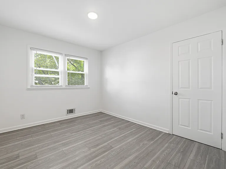 74 Barbara St #2 — Photo 12