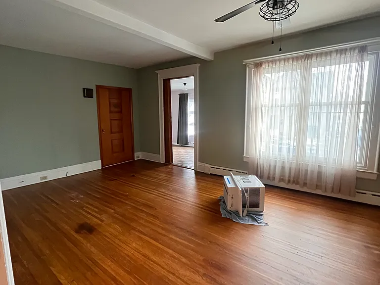 163 Breckenridge St #1 — Photo 8
