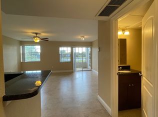 2810 N Oakland Forest Dr APT 215, Fort Lauderdale, FL 33309