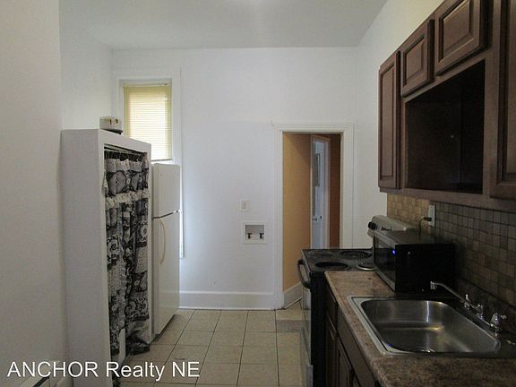 5th image of 3651 N 21st St #2