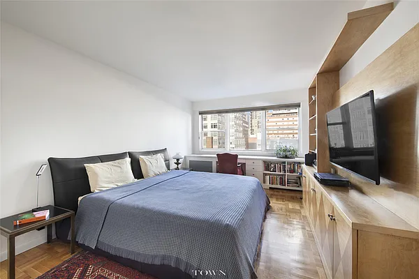 Sold by Town Residential | media 2