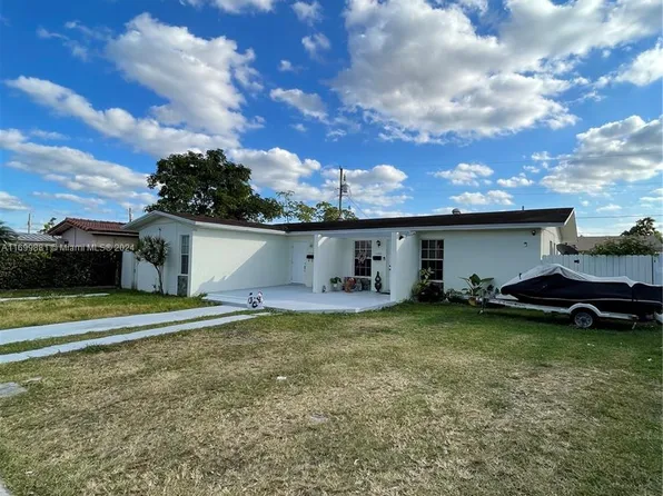 11350 SW 3rd St, Sweetwater, FL 33174