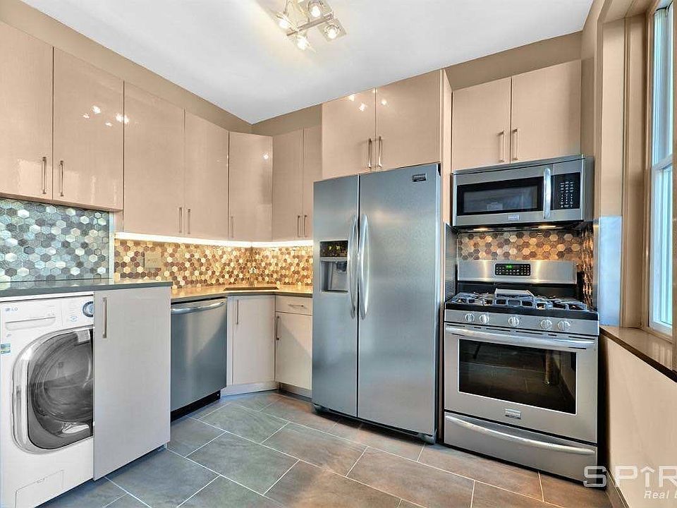 1st image of 32-36 46th St #2
