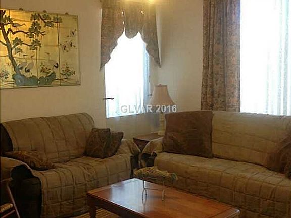 2nd image of 1933 Basilwood Ct