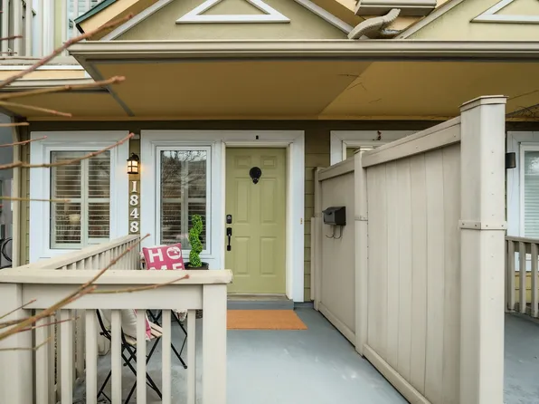 1848 Lake Shore Blvd E, Toronto, ON M4L 6S8