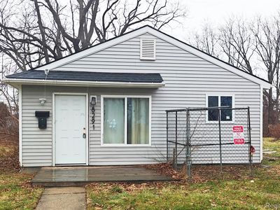 8291 Mettetal St, Detroit, MI, 48228